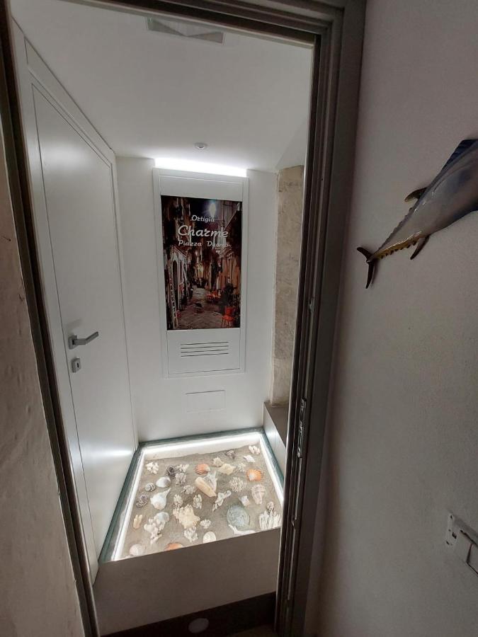 Ortigia Charme Piazza Duomo Apartment Syracuse Exterior foto