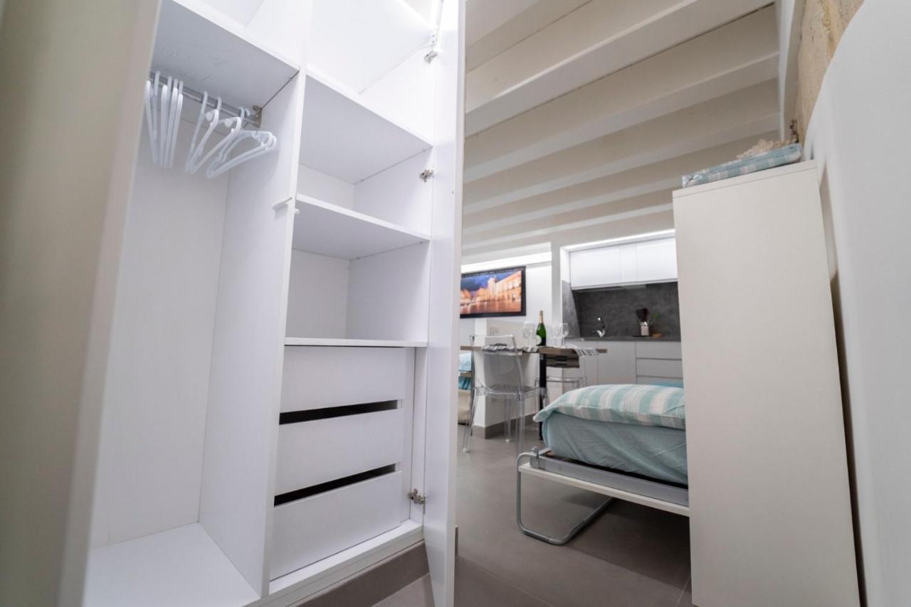 Ortigia Charme Piazza Duomo Apartment Syracuse Exterior foto